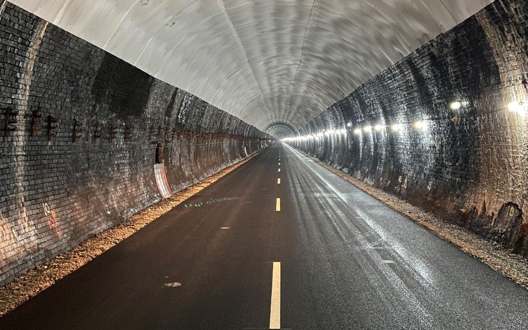 Case study: Friction and texture testing in the Catesby Tunnel test track